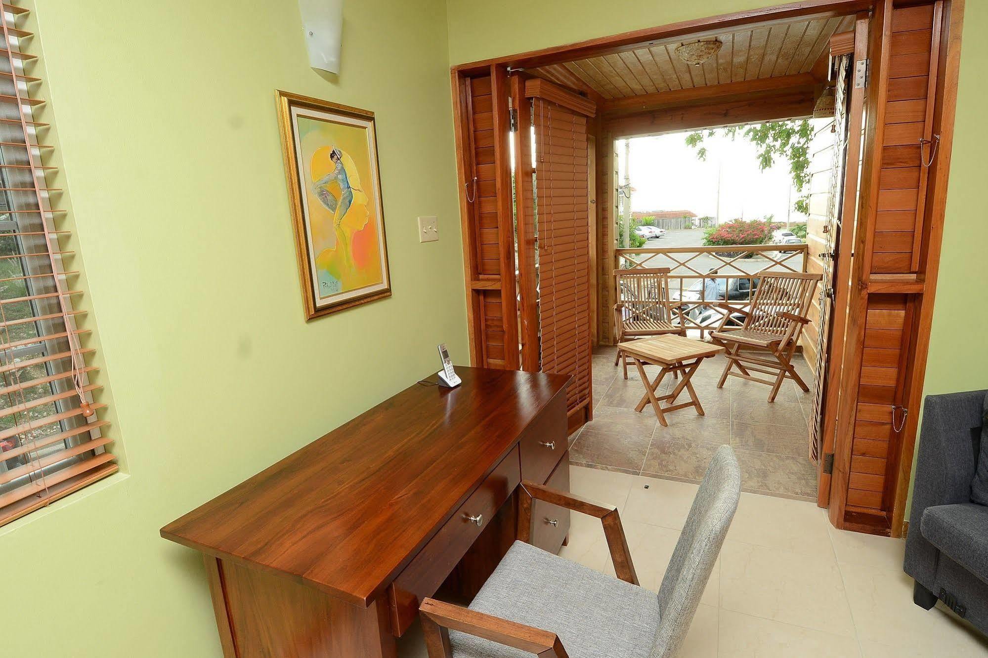 The Cabin At Long Mountain Country Club Kingston Esterno foto